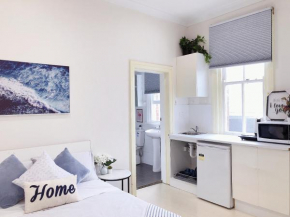 Private Studio-room In Kingsford with Kitchenette and Private Bathroom Near UNSW, Randwick 4 - ROOM ONLY